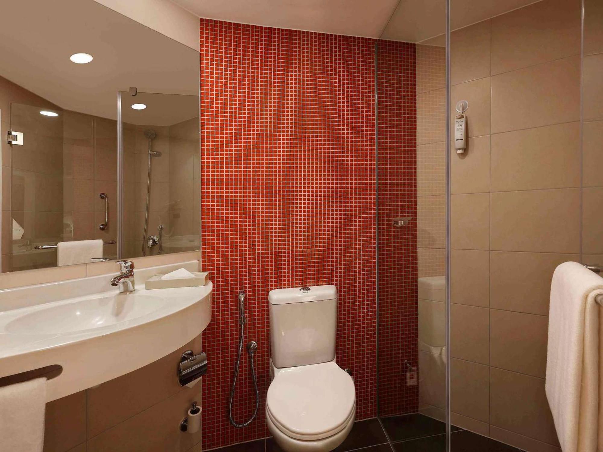 The Olive Near Delhi Airport 4*